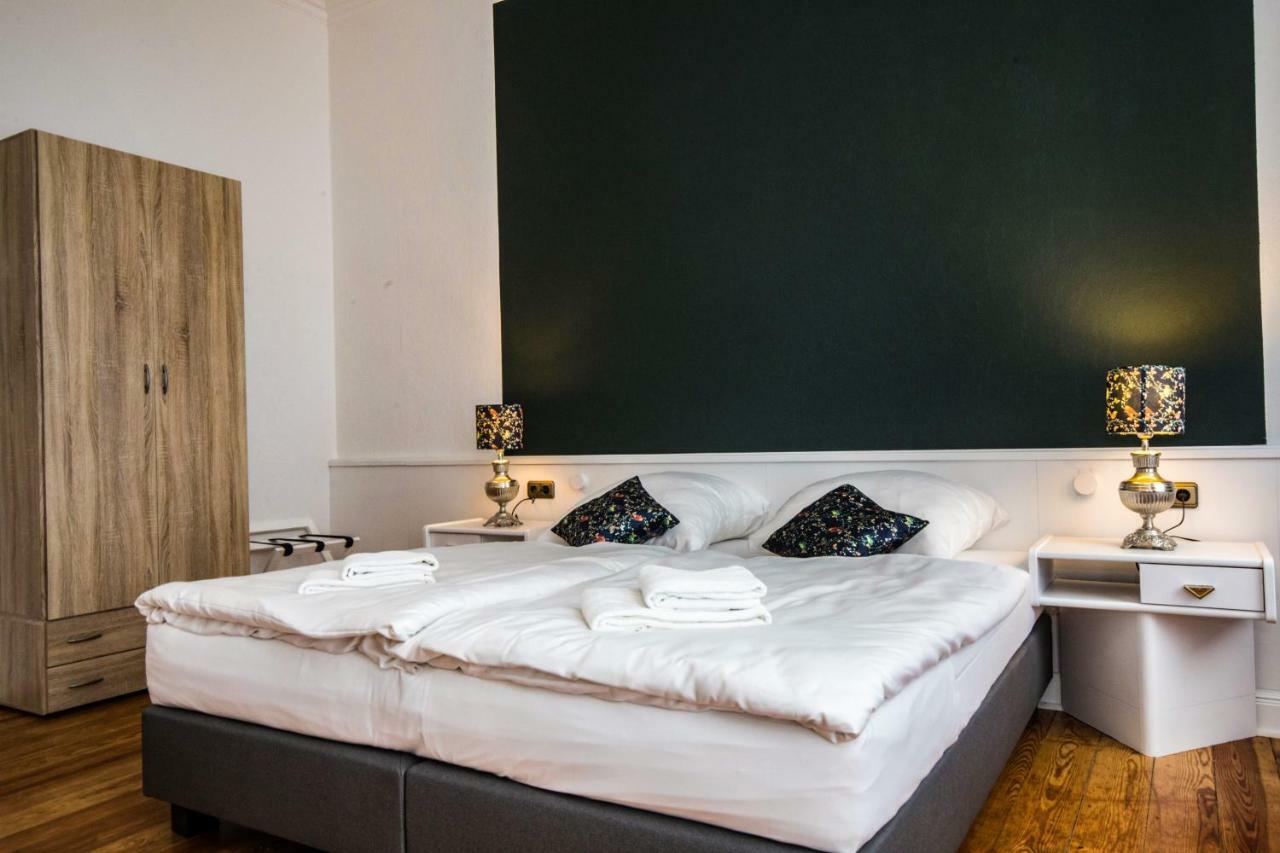 Kleines Hotel Heimfeld Hamburg Bagian luar foto